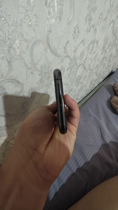 iPhone 11 pro 64 g