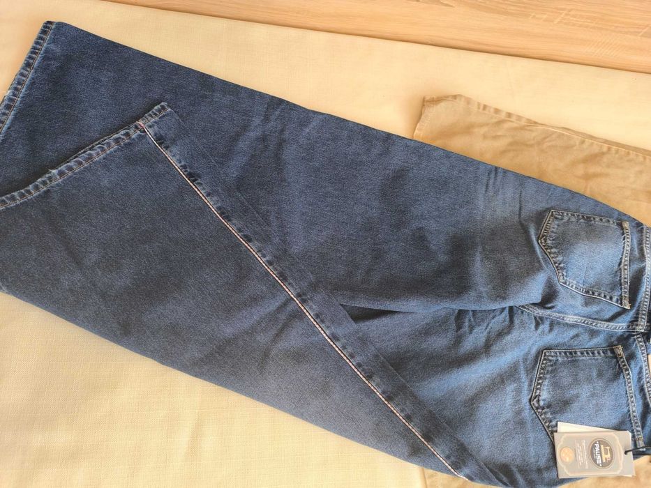Дънки Pausejeans