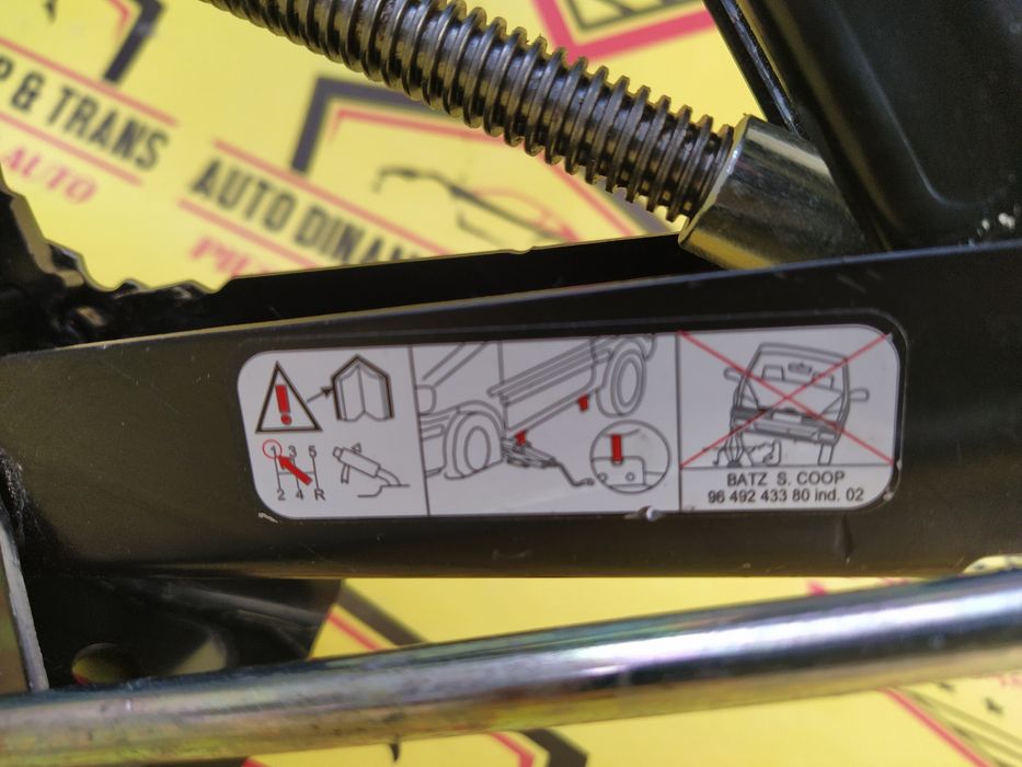 Cric auto OE original Ranult Dacia Logan I - ll MCV Sandero 1- 2