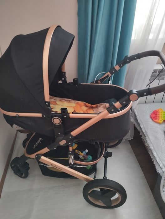 Продам коляску трансформер почти новая