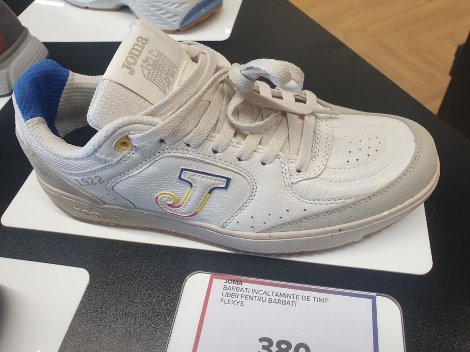 Adidasi.  pantofi sport Joma flexys Romania