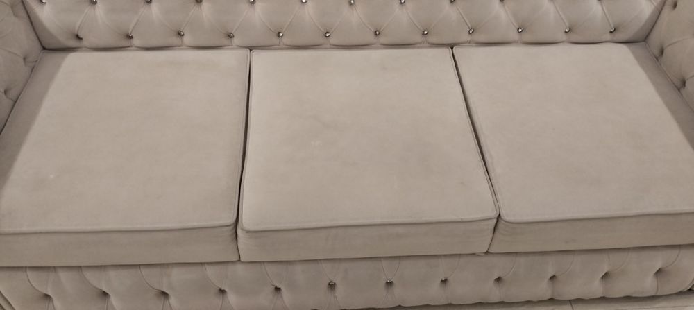 Продам диван в хорошем состоянии