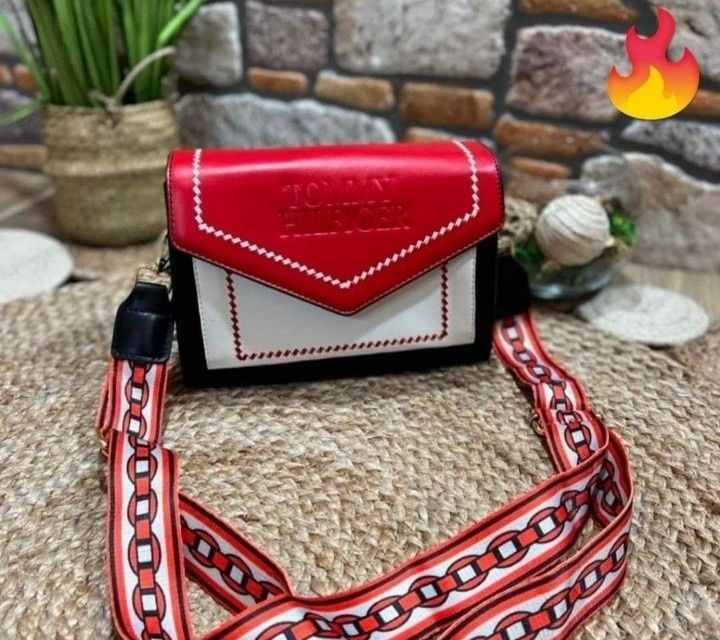 Seturi geanta crossbody+portofel,saculet, etichetă incluse