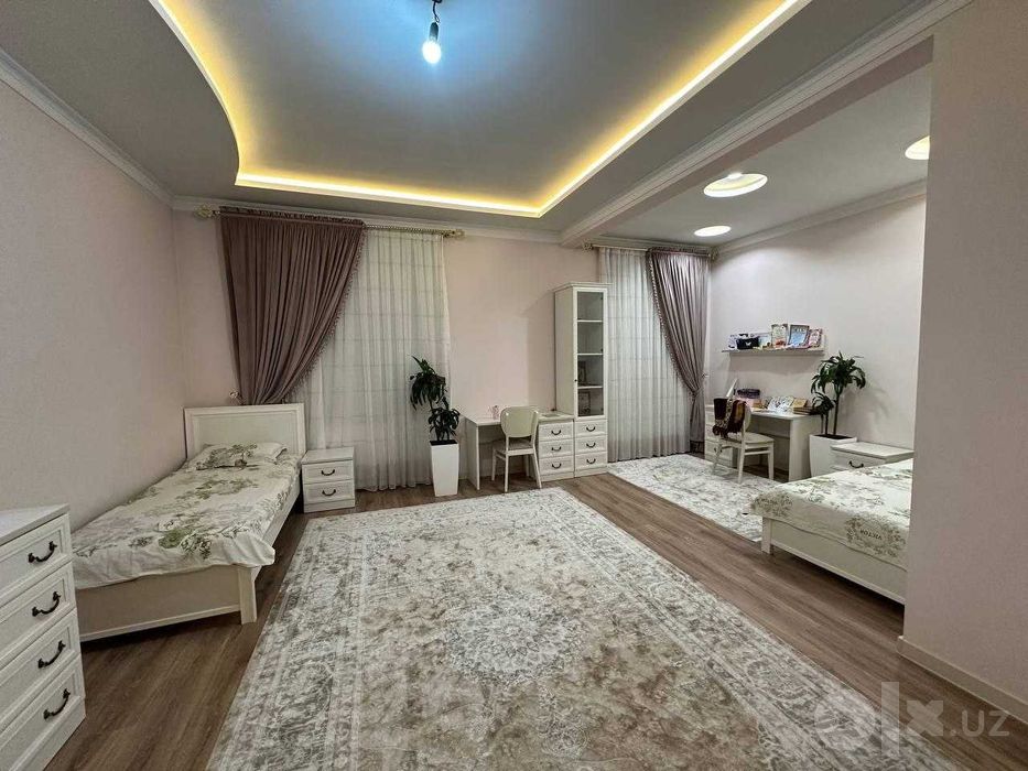 toshkent tumanida keng va to‘liq jihozlangan hovli ijaraga beriladi!