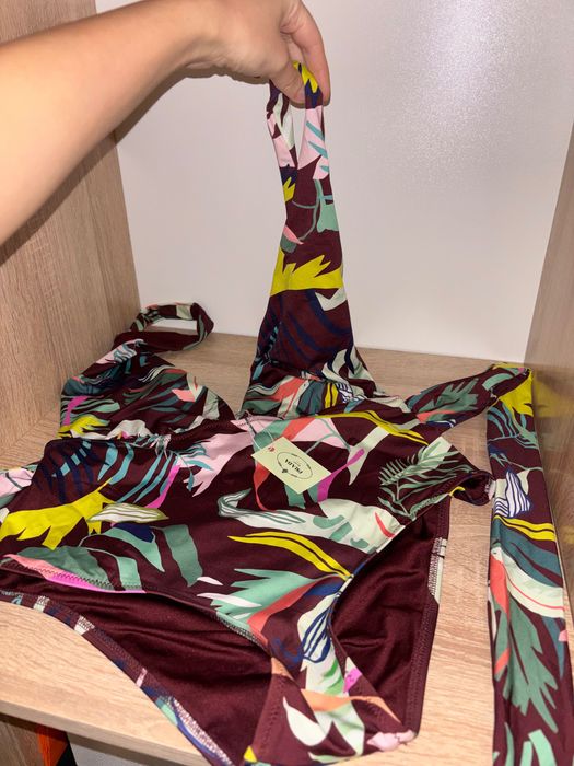 Costum de baie prada tropical întreg