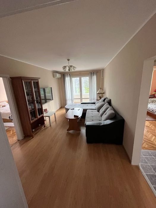 Дава се под наем Тристаен апартамент в София, Младост 1 - 77 кв.м за 816 € - Снимка #3