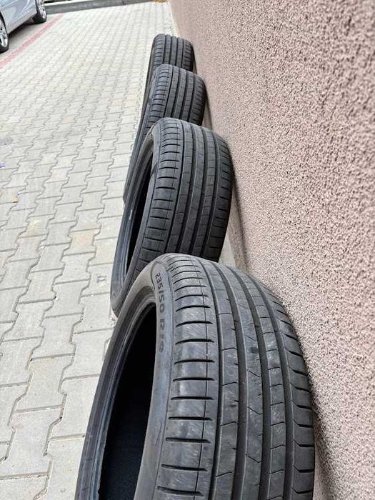 Летни гуми Pirelli P-ZERO PZ4 235/50/19 99V