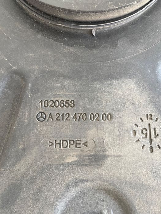 Rezervor Lichid Adblue Mercedes-Benz E-Class W212 2009 -> A0994710475