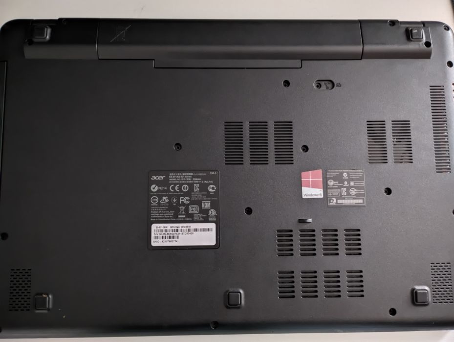 Ноутбук Acer Aspire E5-571