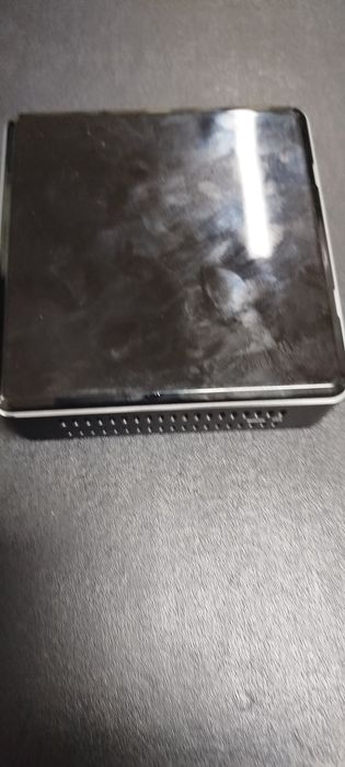 Компьютер intel модель на фоте