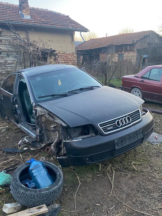 Разпродава се на части Audi A6 C5 2.5 TDI!