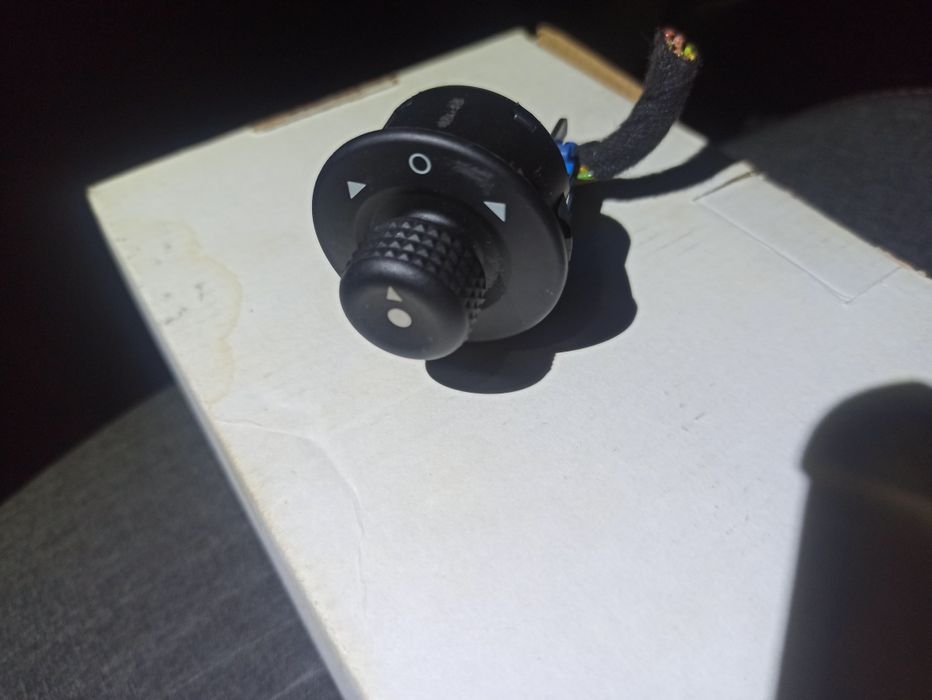 Ключ За Огледала без пребиране Citroen C2, C3, Berlingo 2, Peugeot Par