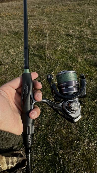 Lansetă spinning CUSTOM RMP Sensum 2 + Fuji Alconite (știucă/șalău)