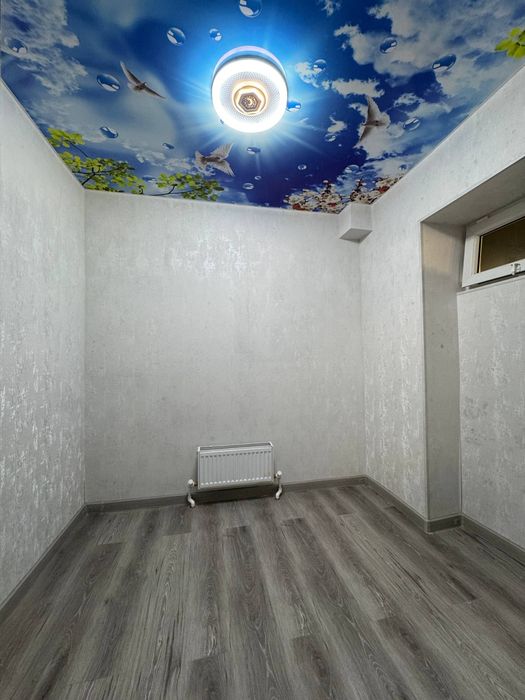 Kvartira  sotiladi 2 honalik 3 hona qilingan