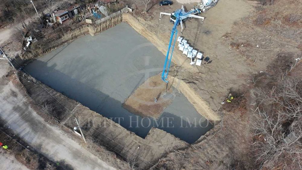 Продава се Двустаен апартамент в Пловдив, Кючук Париж - 61 кв.м за 1094 €/кв.м - Снимка #5