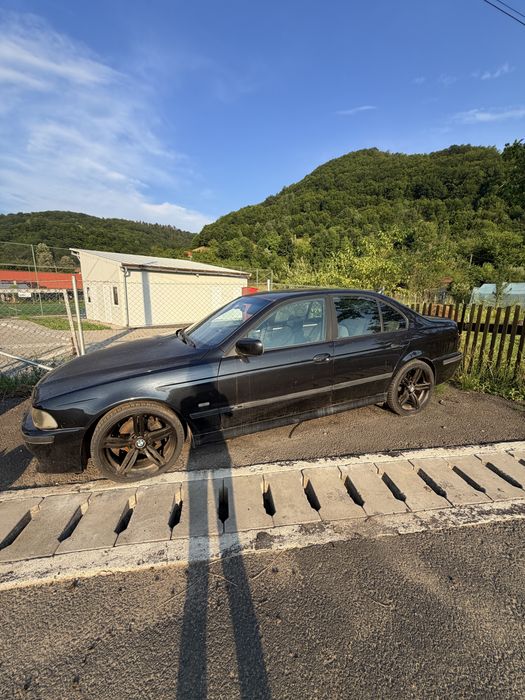BMW 5 Series 2003