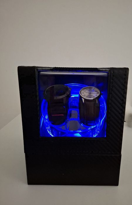 Watch winder/ dispozitiv de întoarcere ceasuri
