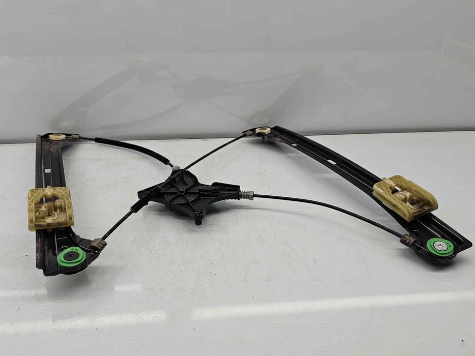 Macara electrica geam dreapta fata Volkswagen Passat B8 (3G2) [Fabr 20