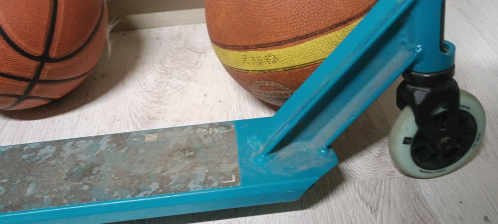 Трюковой самокат