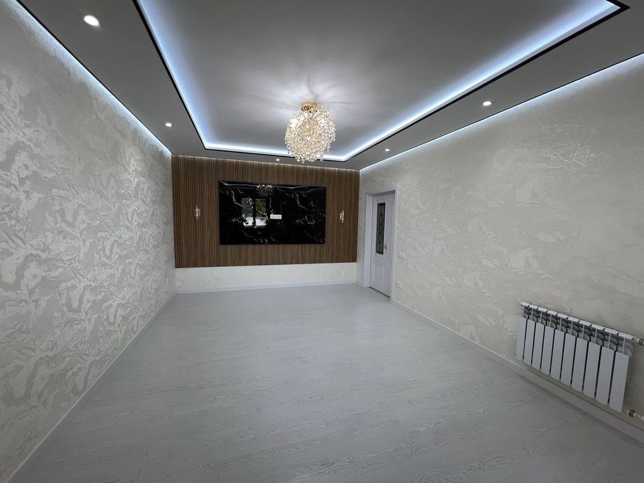 Срочно продаётся 4-комнатная квартира  Юнусабадский район, рядом  метр