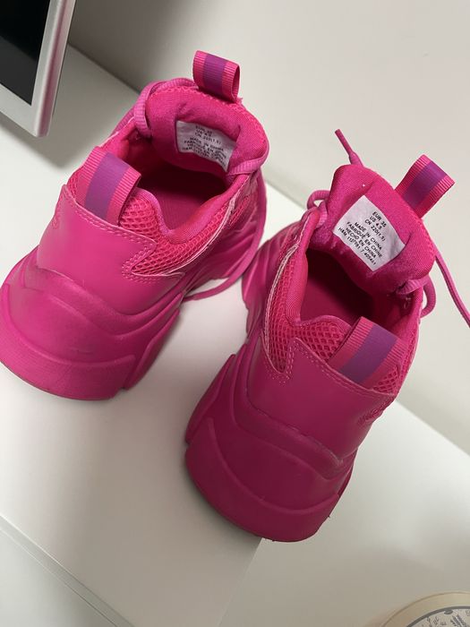 Дамски цикламени маратонки H&M