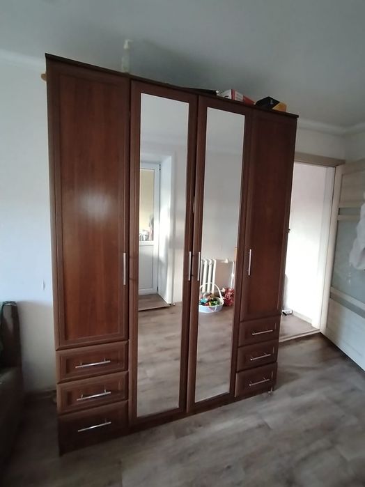 Продам шкаф для вещей