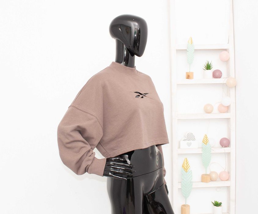 Reebok Studio Vector Knit дамски суичър пуловер каки изрязано лого XS