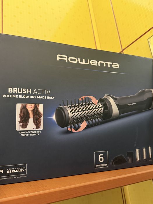 Perie rotativa Rowenta set cu uscator de par