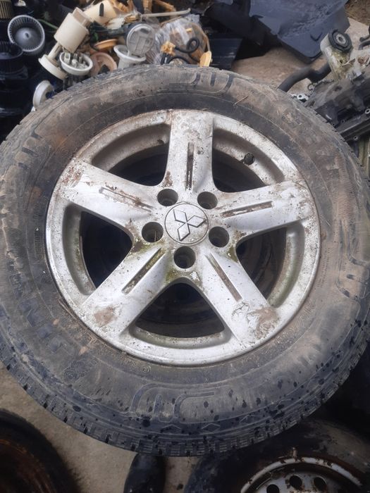 Jante Mitsubishi outlander  er 16