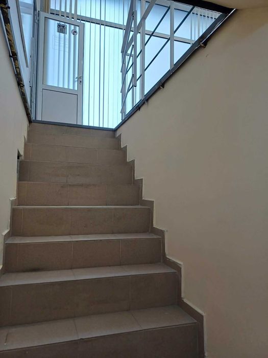 Дава се под наем Магазин в Пловдив, Кършияка - 130 кв.м за 648.21 € - Снимка #4