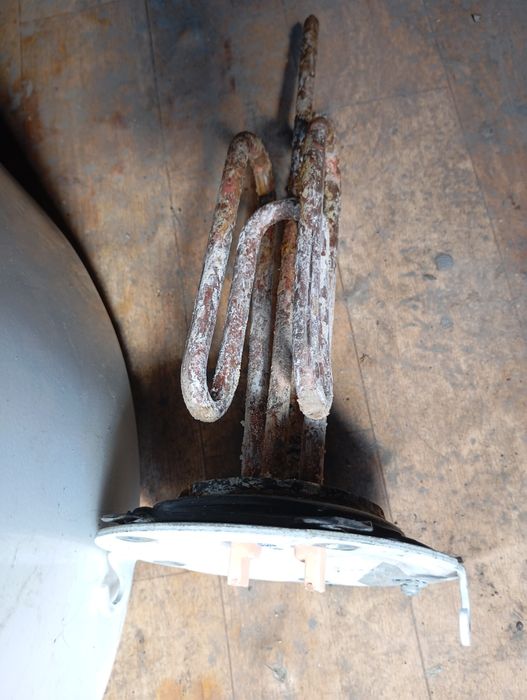 Тен рабочий на аристон 2 тысячи