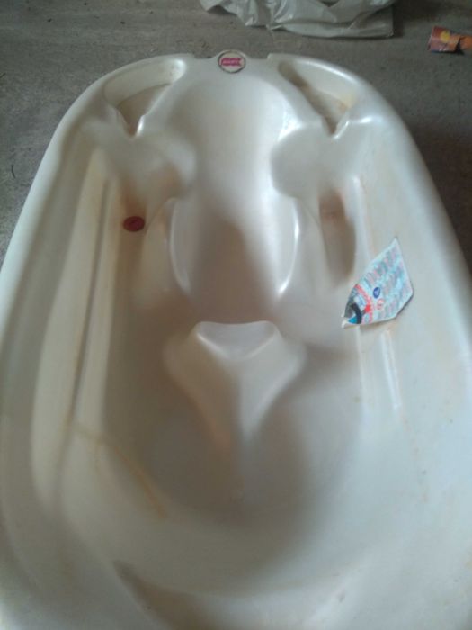 Бебешко корито със стойка