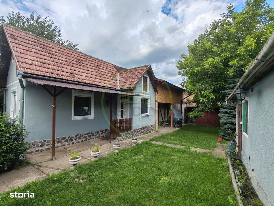 Casa de vanzare – Pauca 1400 mp teren , 132mp utili