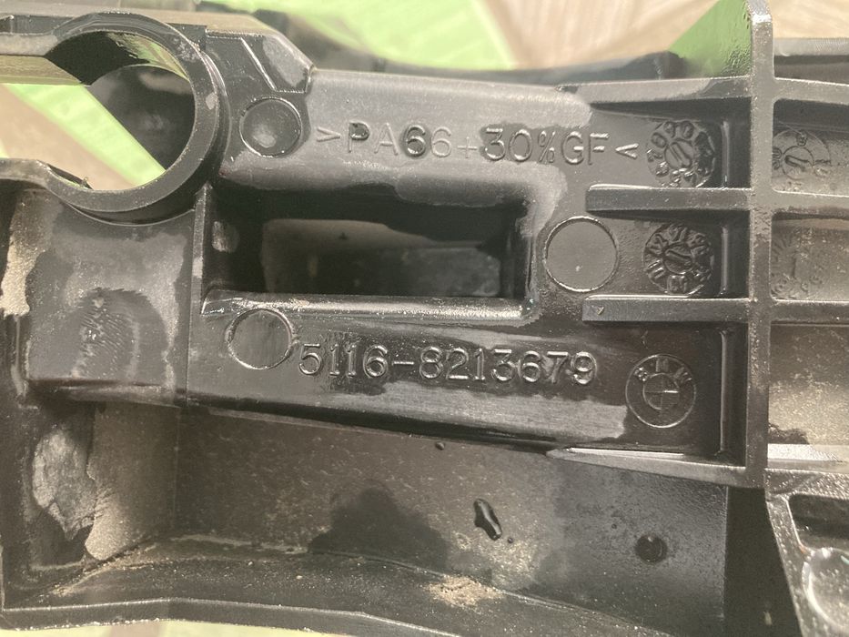 Подлокотник БМВ 3 Е46 / BMW 3 E46