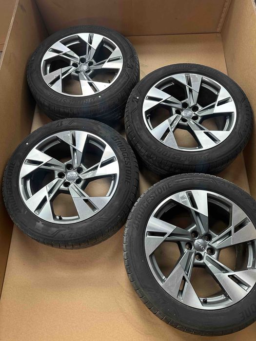 Джанти със гуми Audi E-tron 255/50/20