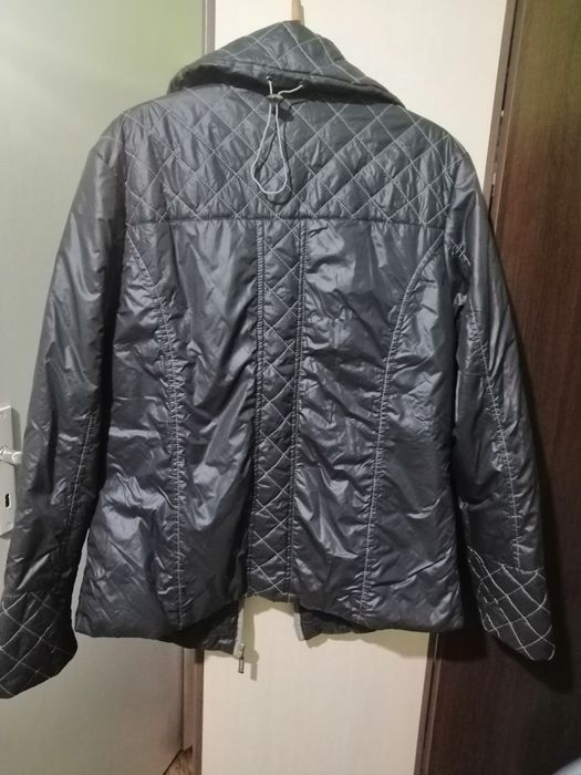 Дамско яке на diamond