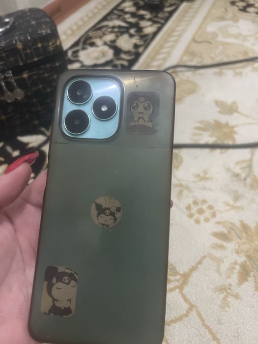 Продам телефон в хорошем состояний