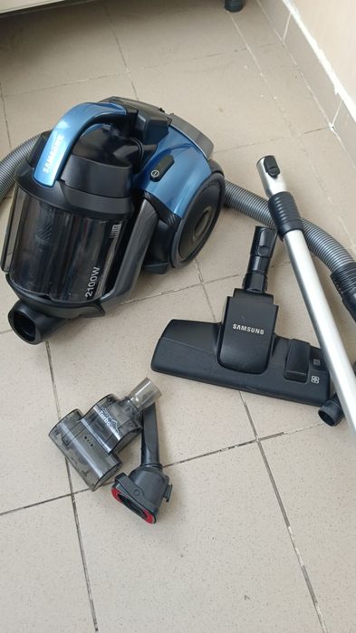 Пылесос Samsung 2100w