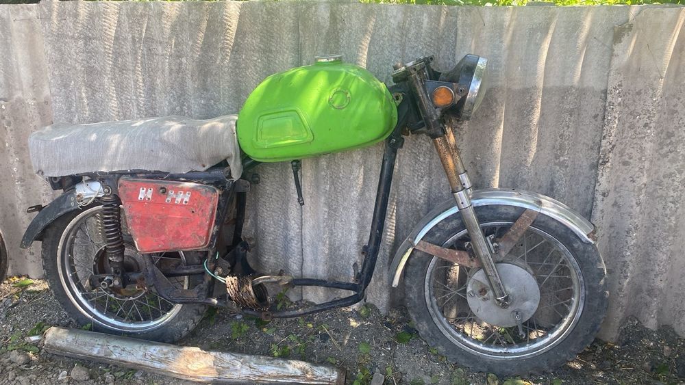 мотоцикл планета