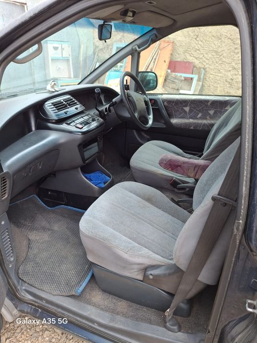 Продается Estima Emina срочно