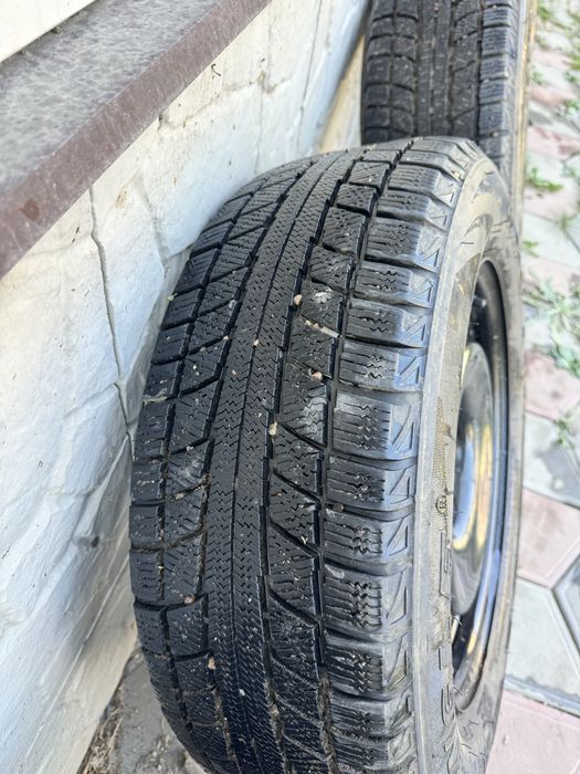 Продам зимние 4 пары Шины  R16
