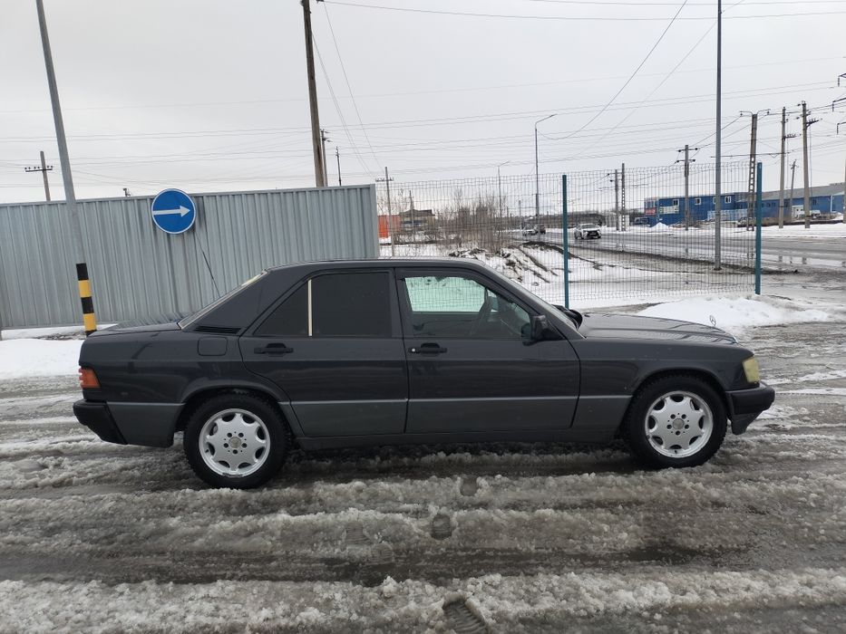 Продам Мерседес 190