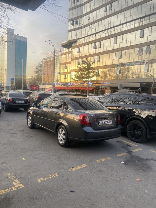 Gentra 2020 Yil Km 71000 xalol yurgani