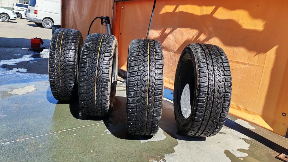 Автошины от автомашины