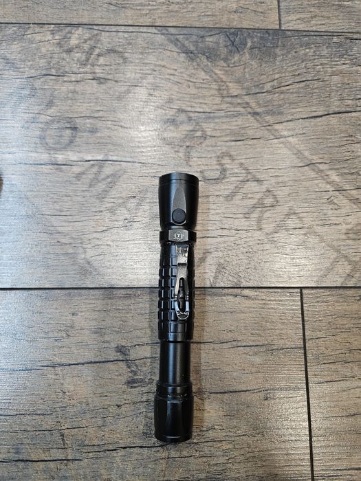 Тактически LED фенер iTP