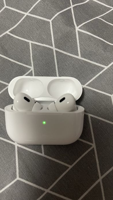 Наушники Apple AirPods Pro (2nd)