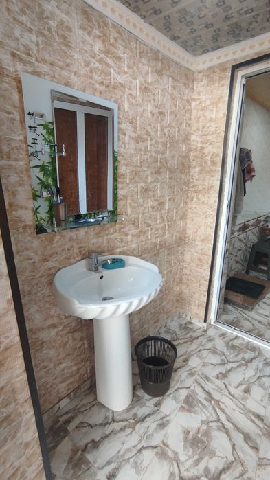 Термез шахарда Без маклер 2 сотикли уй жой сотилади