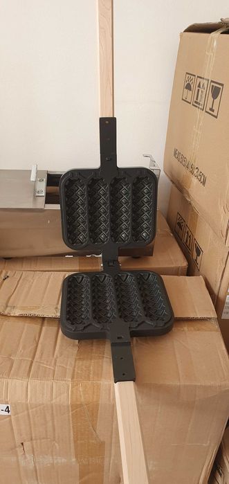 Aparat gaz desert pe bat wafe hot-dog  4 forme- Transport Gratuit