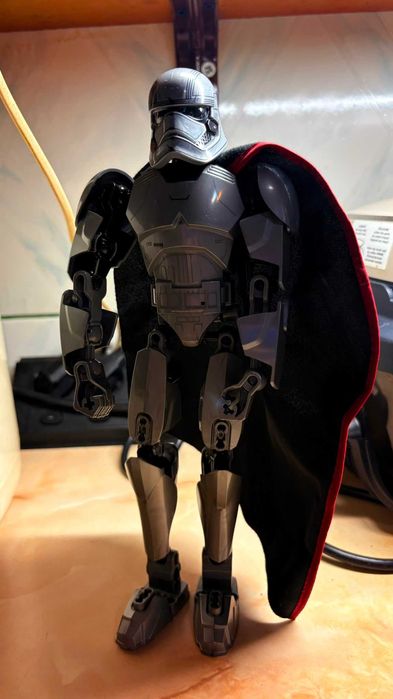LEGO Star Wars Captain Phasma + Kylo Ren – seturi originale
