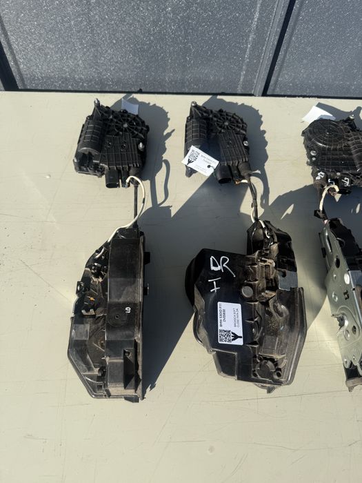 Broasca soft close bmw seria 7 f01 f02 F10 fata spate dreapta stanga